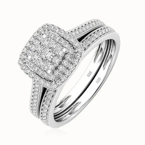 Diamond engagement ring with square halo in white gold from the Moissanite ring set