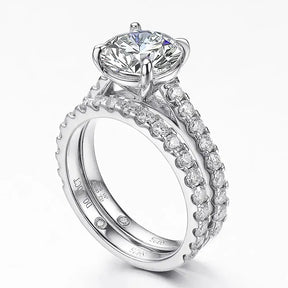 Diamond engagement ring featuring a center stone in 925 Sterling Silver by Telles Jewelry