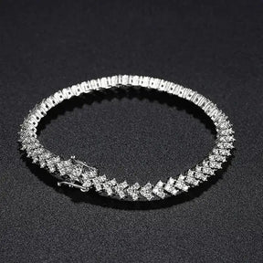 Sparkling Moissanite Tennis Bracelet in S925 Silver featuring VVS1 clarity leaf design