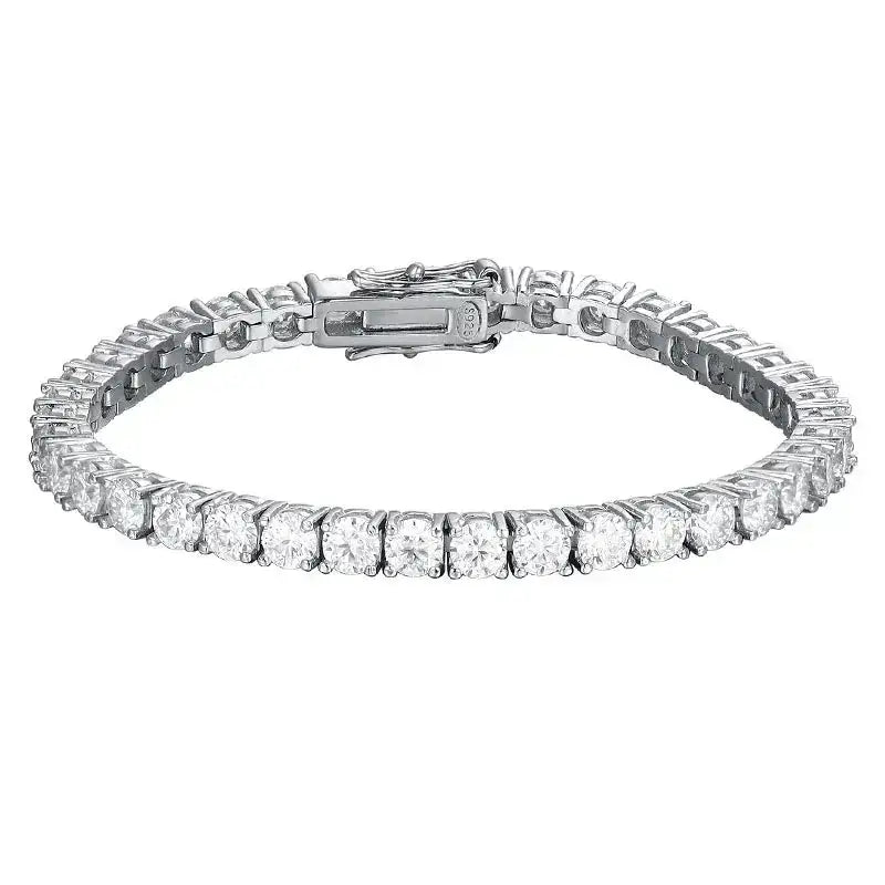 Moissanite Tennis Bracelet with Round Diamonds in White Gold Setting for Ultimate Elegance