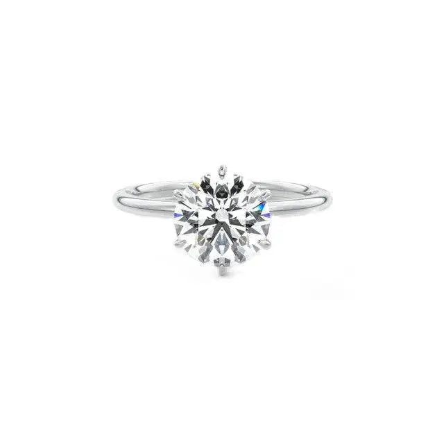 Diamond solitaire engagement ring in S925 sterling silver with round brilliant cut stone